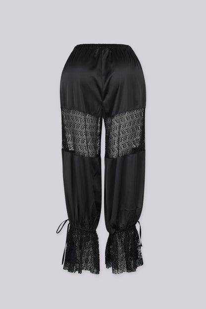 Xamira Lace Panel Capri Pants